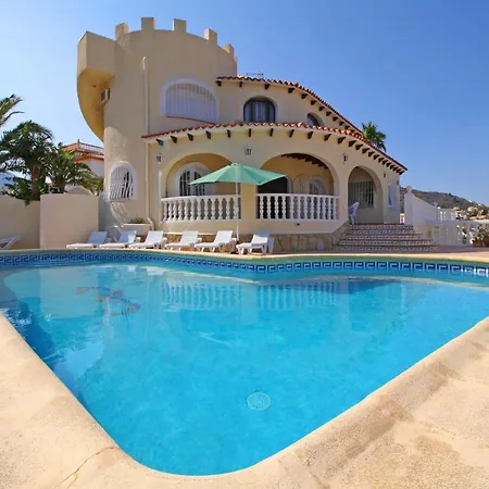 Costa - Castillo Holiday home